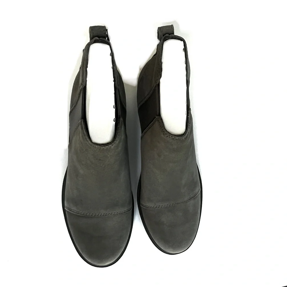 NWT | Sorel | Leather | Waterproof | Chelsea Boots